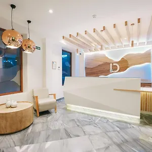 2* Aparthotel Debambu Atarazanas